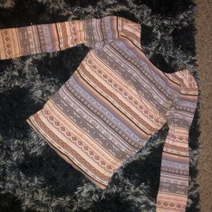 2 semi crop tops sz medium forever 21. Make an offer! 🙂